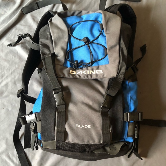 Dakine Blade Snowboard/Hiking Backpack